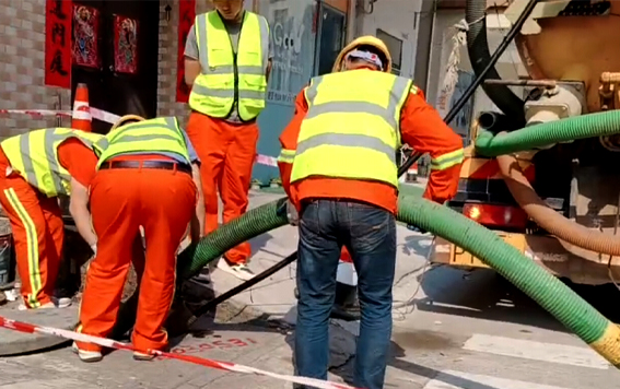 市政管网箱涵清淤养护